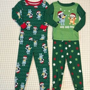 Bluey 4T pajamas 2 pair in great condition!